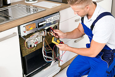 Оперативная диагностика и ремонт посудомоечной машины с заменой запчастей